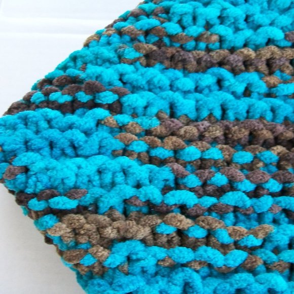 Hand Crafted Baby Blanket Hat Set Turquoise Blue Brown Chunky Swaddle - Picture 7 of 10